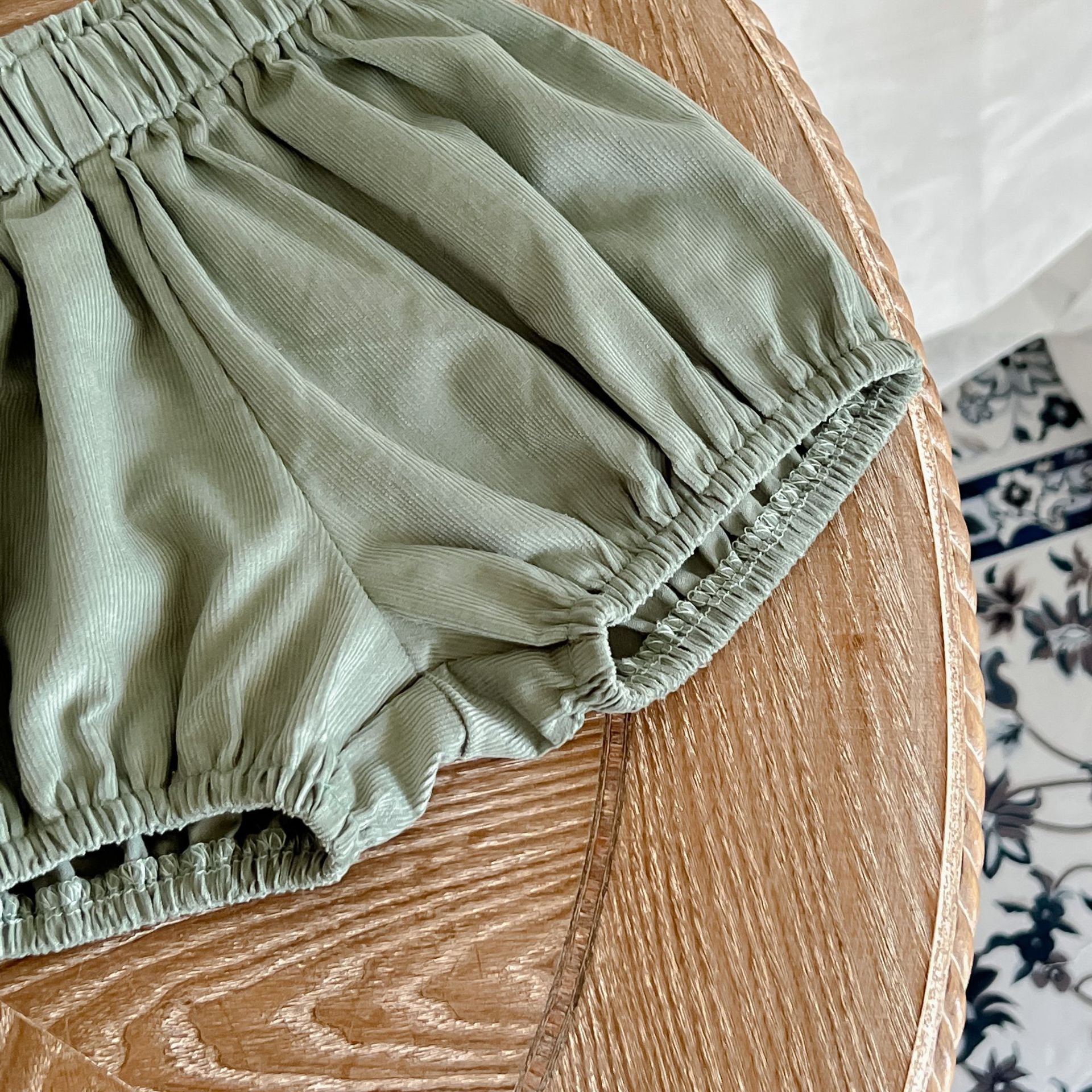 Baby Girl Solid Color Shorts Sets