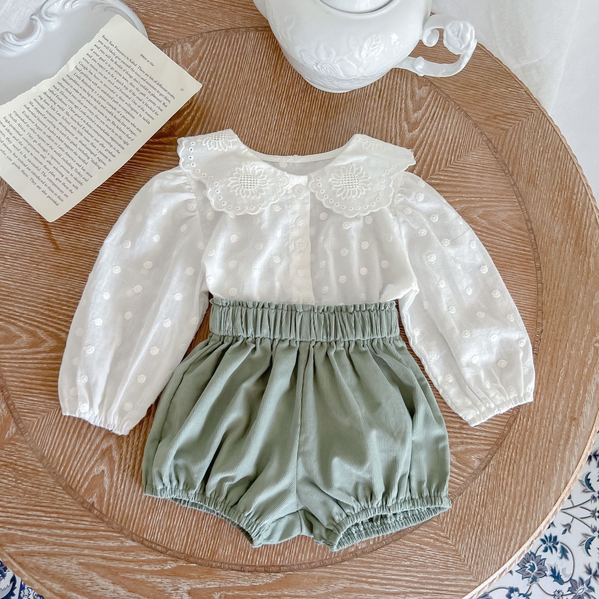Baby Girl Solid Color Shorts Sets